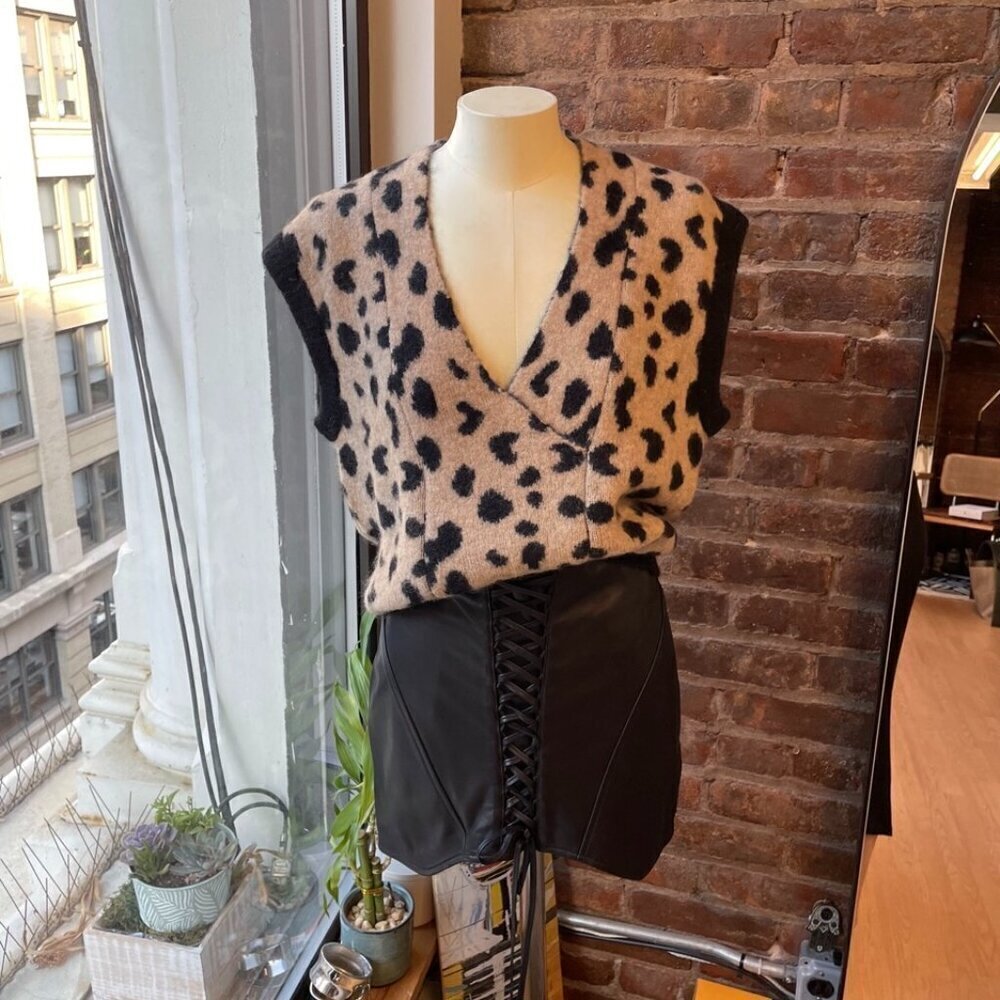 RtA Leopard Print Short Sleeve Sweater Vest | Animal Print/Oversized Relaxed Fit